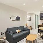 Spacious Studio Sacre Coeur Montmartre